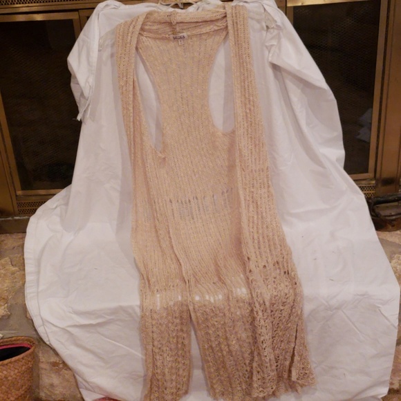 Sleeveless sweater - Picture 1 of 1